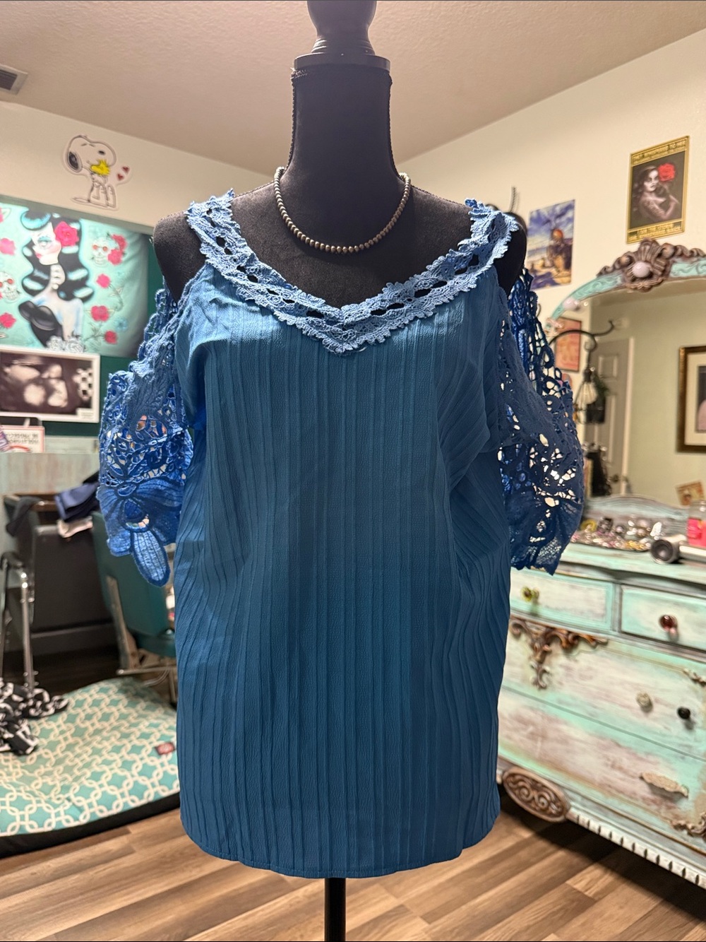 Blue Cold-Shoulder Lace Trim Women's Top